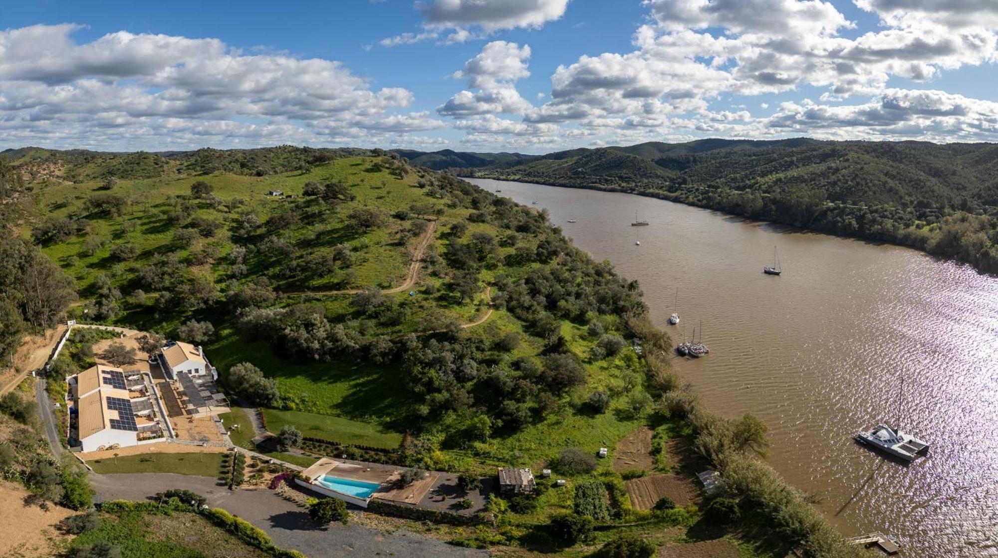 Apartamentos, Finca Contrabando Sanlucar Del Guadiana, Huelva Sanlúcar de Guadiana Dış mekan fotoğraf